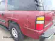 2004 Chevrolet Suburban LS z VIN 1GNFK16Z24J149646, wystawiony jako IAAI lot #40363855 z przebiegiem 244 712 mil mil oraz . Historia ofert i sprzedaży dostępna na DreamBid. Obrazek 6.