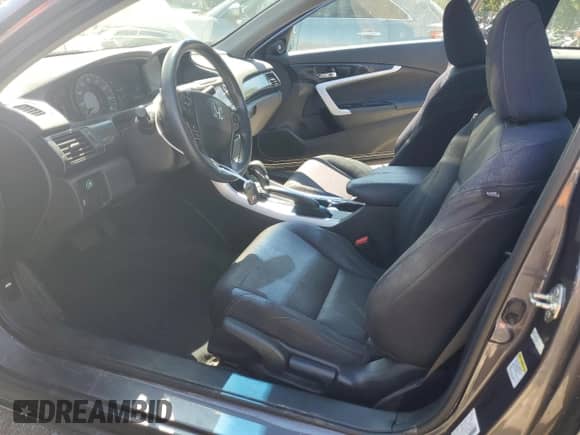 2013 Honda Accord EX z VIN 1HGCT1B73DA002959, wystawiony jako Copart lot #71928535 z przebiegiem 30 619 mil mil oraz Szkoda całkowita • Salvage title. Historia ofert i sprzedaży dostępna na DreamBid. Obrazek 7.