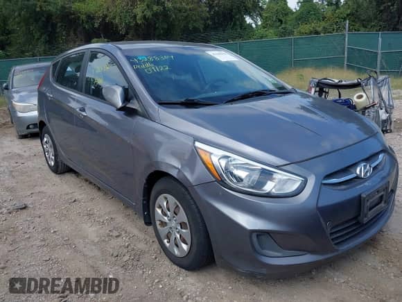 2015 Hyundai Accent GS z VIN KMHCT5AE3FU231810, wystawiony jako IAAI lot #43288304 z przebiegiem 112 888 mil mil oraz . Historia ofert i sprzedaży dostępna na DreamBid. Obrazek 6.