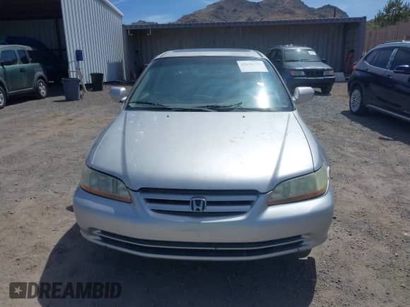 2002 Honda Accord SE with VIN JHMCG56742C018852, listed as a IAAI auction lot 42618113 with 271,951 mi miles and . Bid and sale history available at DreamBid. Image 6.