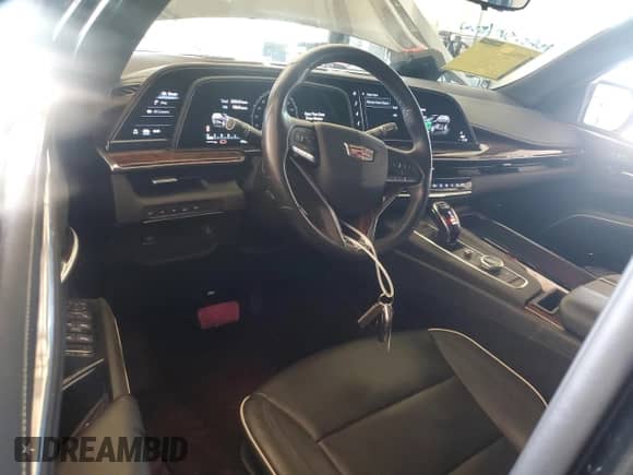 2021 Cadillac Escalade Premium Luxury with VIN 1GYS4BKL3MR392936, listed as a Copart auction lot 66080785 with Not provided miles and Salvage title. Bid and sale history available at DreamBid. Image 8.