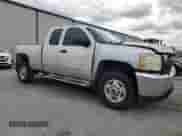 2011 Chevrolet Silverado 2500HD LT с VIN 1GC2KXCG1BZ278439, выставлен на аукционе Copart как лот 59186535 с пробегом 106 820 миль миль и Списание • Salvage title. История ставок и продаж доступна на DreamBid. Изображение 4.