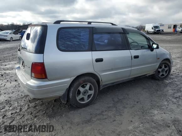 1995 Honda Odyssey с VIN RA21049652, выставлен на аукционе Copart как лот 85426404 с пробегом 271 632 миль миль и Чистый • Clean title. История ставок и продаж доступна на DreamBid. Изображение 3.