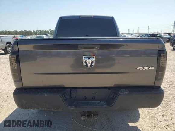 2017 Ram 1500 Express с VIN 1C6RR7FT4HS634202, выставлен на аукционе Copart как лот 52421255 с пробегом 170 251 миль миль и Списание • Salvage title. История ставок и продаж доступна на DreamBid. Изображение 6.