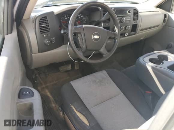 2009 Chevrolet Silverado 1500 Work Truck with VIN 1GCEC14X99Z223429, listed as a Copart auction lot 53147735 with 133,961 mi miles and Clean title. Bid and sale history available at DreamBid. Image 8.