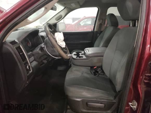 2017 Ram 1500 Express с VIN 1C6RR7FT8HS637670, выставлен на аукционе Copart как лот 86184264 с пробегом 148 571 миль миль и Списание • Salvage title. История ставок и продаж доступна на DreamBid. Изображение 7.