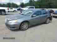 2013 Chrysler 200 Touring with VIN 1C3CCBBB2DN525220, listed as a Copart auction lot 68098535 with 174,924 mi miles and Salvage title. Bid and sale history available at DreamBid. Image 1.