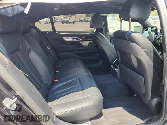 2018 BMW 7 Series 740i with VIN WBA7E2C51JG743436, listed as a Copart auction lot 65519575 with Not provided miles and Salvage title. Bid and sale history available at DreamBid. Image 10.