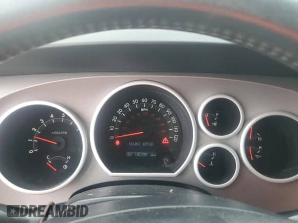 2012 Toyota Tundra Limited z VIN 5TFSY5F10CX132864, wystawiony jako Copart lot #70156505 z przebiegiem 186 395 mil mil oraz Szkoda całkowita • Salvage title. Historia ofert i sprzedaży dostępna na DreamBid. Obrazek 9.