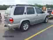 2004 Nissan Pathfinder SE with VIN JN8DR09XX4W806281, listed as a IAAI auction lot 42411982 with 259,921 mi miles and . Bid and sale history available at DreamBid. Image 4.