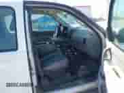 2013 Chevrolet Silverado 1500 Work Truck с VIN 1GCRKPE0XDZ221819, выставлен на аукционе IAAI как лот 43196403 с пробегом 98 851 миль миль и . История ставок и продаж доступна на DreamBid. Изображение 5.