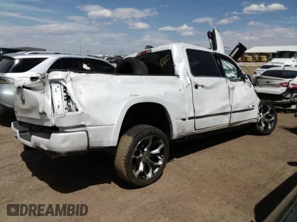 2022 Ram 1500 Limited z VIN 1C6SRFHT4NN191763, wystawiony jako Copart lot #53445265 z przebiegiem Nie podano mil oraz Szkoda całkowita • Salvage title. Historia ofert i sprzedaży dostępna na DreamBid. Obrazek 3.