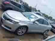 2017 Chevrolet Impala Premier z VIN 2G1145S32H9120082, wystawiony jako IAAI lot #42529547 z przebiegiem 212 883 mil mil oraz . Historia ofert i sprzedaży dostępna na DreamBid. Obrazek 14.