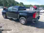 2019 Chevrolet Colorado 4WD LT z VIN 1GCGTCEN1K1106241, wystawiony jako IAAI lot #43085316 z przebiegiem 108 459 mil mil oraz . Historia ofert i sprzedaży dostępna na DreamBid. Obrazek 3.