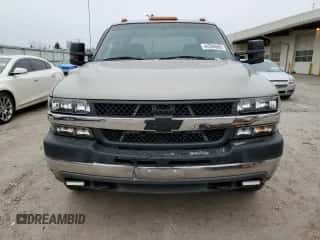 2002 Chevrolet Silverado 3500 LT с VIN 1GCJK33192F113210, выставлен на аукционе Copart как лот 44594665 с пробегом 159 186 миль миль и Списание • Salvage title. История ставок и продаж доступна на DreamBid. Изображение 5.