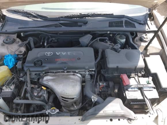 2002 Toyota Camry LE z VIN JTDBE32K320070184, wystawiony jako IAAI lot #42404821 z przebiegiem 252 580 mil mil oraz . Historia ofert i sprzedaży dostępna na DreamBid. Obrazek 6.