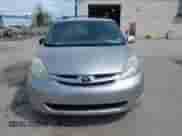 2010 Toyota Sienna XLE с VIN 5TDDK4CCXAS031831, выставлен на аукционе IAAI как лот 42203641 с пробегом 168 384 миль миль и . История ставок и продаж доступна на DreamBid. Изображение 12.