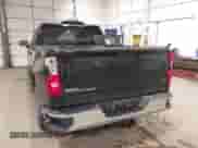 2021 Chevrolet Silverado 1500 LT z VIN 1GCRYDED0MZ146645, wystawiony jako IAAI lot #43487205 z przebiegiem 114 378 mil mil oraz . Historia ofert i sprzedaży dostępna na DreamBid. Obrazek 6.