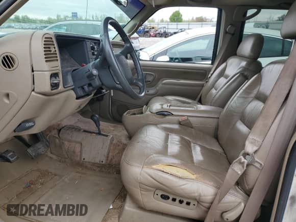 1998 Chevrolet Tahoe с VIN 1GNEK13R9WJ335008, выставлен на аукционе Copart как лот 53403405 с пробегом 180 077 миль миль и Списание • Salvage title. История ставок и продаж доступна на DreamBid. Изображение 7.