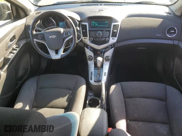 2014 Chevrolet Cruze 1LT с VIN 1G1PC5SB6E7353478, выставлен на аукционе Copart как лот 81902635 с пробегом 91 035 миль миль и Списание • Salvage title. История ставок и продаж доступна на DreamBid. Изображение 8.