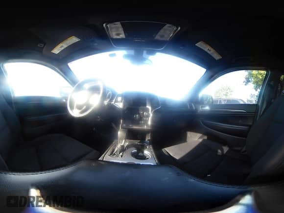 2018 Jeep Grand Cherokee Altitude с VIN 1C4RJFAG0JC348416, выставлен на аукционе IAAI как лот 42516180 с пробегом 105 194 миль миль и . История ставок и продаж доступна на DreamBid. Изображение 19.