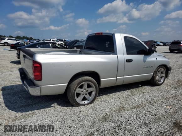 2007 Dodge 1500 ST с VIN 1D7HA16K17J606979, выставлен на аукционе Copart как лот 69836075 с пробегом 311 818 миль миль и Списание • Salvage title. История ставок и продаж доступна на DreamBid. Изображение 3.