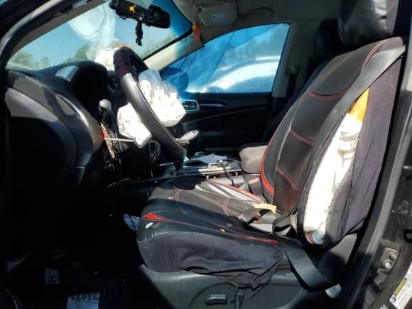 2015 Nissan Pathfinder SL with VIN 5N1AR2MM7FC648277, listed as a Copart auction lot 81975685 with 135,906 mi miles and Salvage title. Bid and sale history available at DreamBid. Image 7.