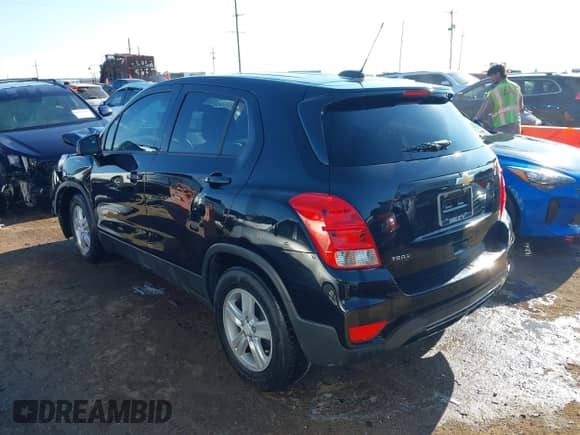 2020 Chevrolet Trax LS z VIN 3GNCJKSB5LL289802, wystawiony jako IAAI lot #42817950 z przebiegiem 66 678 mil mil oraz . Historia ofert i sprzedaży dostępna na DreamBid. Obrazek 3.