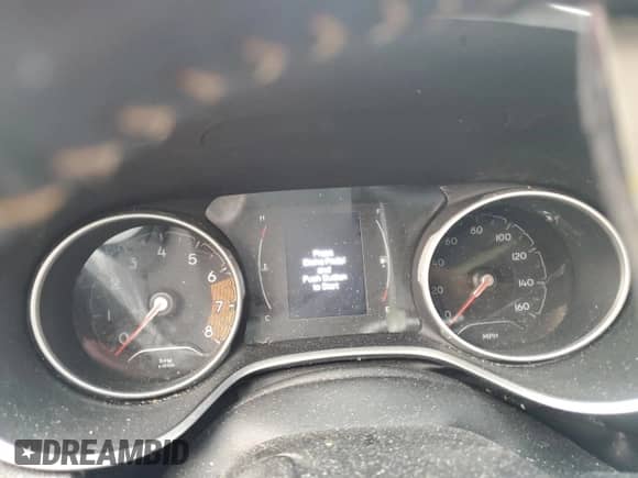 2018 Jeep Compass Latitude с VIN 3C4NJCBB0JT468267, выставлен на аукционе Copart как лот 71703015 с пробегом Не указан миль и Списание • Salvage title. История ставок и продаж доступна на DreamBid. Изображение 9.