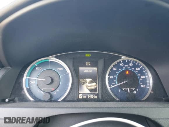 2016 Toyota Camry LE с VIN 4T1BD1FK7GU182774, выставлен на аукционе Copart как лот 81829115 с пробегом 94 424 миль миль и Списание • Salvage title. История ставок и продаж доступна на DreamBid. Изображение 9.