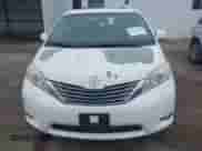 2014 Toyota Sienna XLE с VIN 5TDYK3DC2ES435898, выставлен на аукционе IAAI как лот 43253185 с пробегом 98 345 миль миль и . История ставок и продаж доступна на DreamBid. Изображение 12.