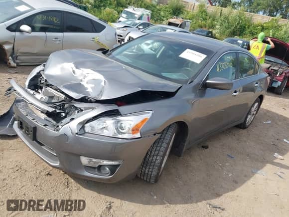 2015 Nissan Altima S z VIN 1N4AL3AP4FC466441, wystawiony jako IAAI lot #43203206 z przebiegiem 65 104 mil mil oraz . Historia ofert i sprzedaży dostępna na DreamBid. Obrazek 17.