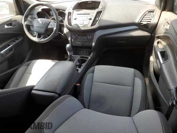 2017 Ford Escape SE with VIN 1FMCU9GD5HUA69460, listed as a Copart auction lot 59218285 with 122,938 mi miles and Clean title. Bid and sale history available at DreamBid. Image 8.