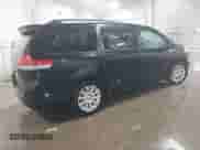 2014 Toyota Sienna Limited с VIN 5TDDK3DC7ES072058, выставлен на аукционе IAAI как лот 41548332 с пробегом 153 742 миль миль и . История ставок и продаж доступна на DreamBid. Изображение 4.