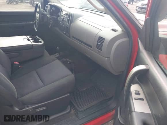 2011 Chevrolet Silverado 1500 LS z VIN 3GCPKREA0BG182991, wystawiony jako IAAI lot #41925926 z przebiegiem 180 670 mil mil oraz . Historia ofert i sprzedaży dostępna na DreamBid. Obrazek 5.