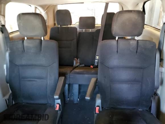 2019 Dodge Grand Caravan SE with VIN 2C4RDGBG6KR796289, listed as a Copart auction lot 86487375 with 521,551 mi miles and Clean title. Bid and sale history available at DreamBid. Image 10.
