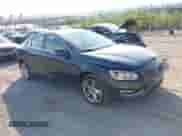 2015 Volvo S60 T5 Premier с VIN YV1612TK3F2363609, выставлен на аукционе IAAI как лот 42878515 с пробегом 85 058 миль миль и . История ставок и продаж доступна на DreamBid. Изображение 1.