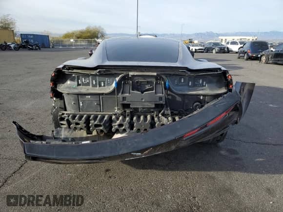 2017 Chevrolet Corvette Grand Sport 2LT z VIN 1G1YX2D75H5120935, wystawiony jako Copart lot #84403624 z przebiegiem Nie podano mil oraz Szkoda całkowita • Salvage title. Historia ofert i sprzedaży dostępna na DreamBid. Obrazek 6.