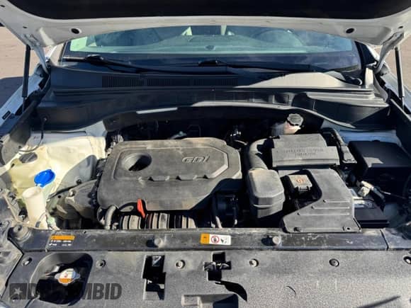 2017 Hyundai Santa Fe 2.4L with VIN 5NMZT3LB8HH035619, listed as a Copart auction lot 89575985 with 149,882 mi miles and Clean title. Bid and sale history available at DreamBid. Image 10.