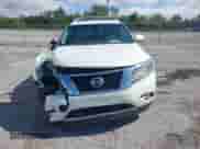 2015 Nissan Pathfinder S с VIN 5N1AR2MN6FC631611, выставлен на аукционе IAAI как лот 43565799 с пробегом 202 490 миль миль и . История ставок и продаж доступна на DreamBid. Изображение 12.