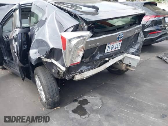 2015 Toyota Prius Advanced z VIN JTDKN3DP9F3070736, wystawiony jako IAAI lot #42777864 z przebiegiem 78 158 mil mil oraz . Historia ofert i sprzedaży dostępna na DreamBid. Obrazek 6.