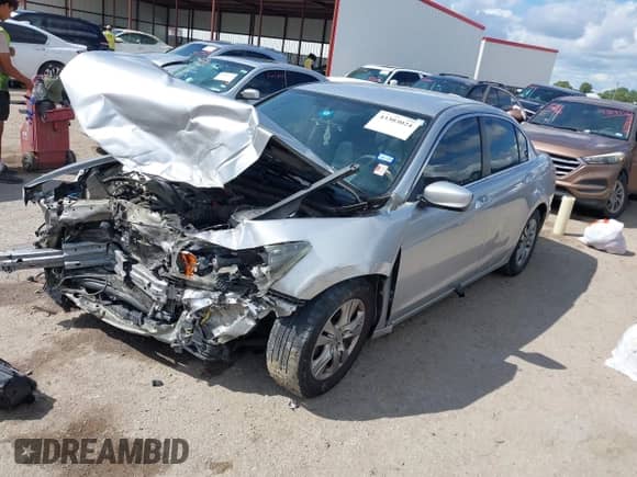 2011 Honda Accord SE with VIN 1HGCP2F65BA103803, listed as a IAAI auction lot 43303024 with 118,042 mi miles and . Bid and sale history available at DreamBid. Image 2.