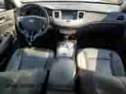 2013 Hyundai Genesis R-Spec z VIN KMHGC4DHXDU255679, wystawiony jako Copart lot #59113824 z przebiegiem 127 663 mil mil oraz Szkoda całkowita • Salvage title. Historia ofert i sprzedaży dostępna na DreamBid. Obrazek 8.