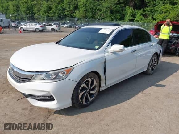 2016 Honda Accord EX-L with VIN 1HGCR3F85GA011986, listed as a IAAI auction lot 42480423 with 144,864 mi miles and . Bid and sale history available at DreamBid. Image 2.