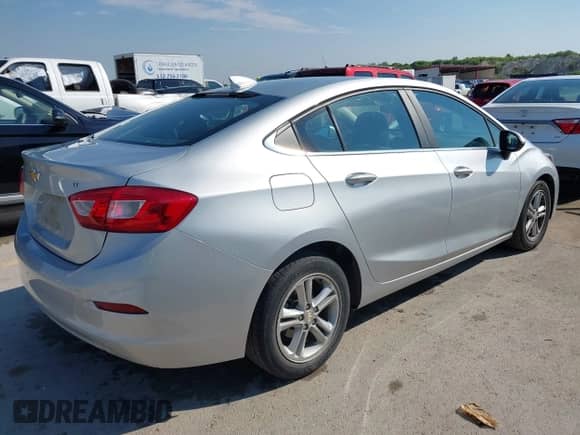2016 Chevrolet Cruze LT with VIN 1G1BE5SM3G7301105, listed as a IAAI auction lot 43065734 with 101,293 mi miles and . Bid and sale history available at DreamBid. Image 4.