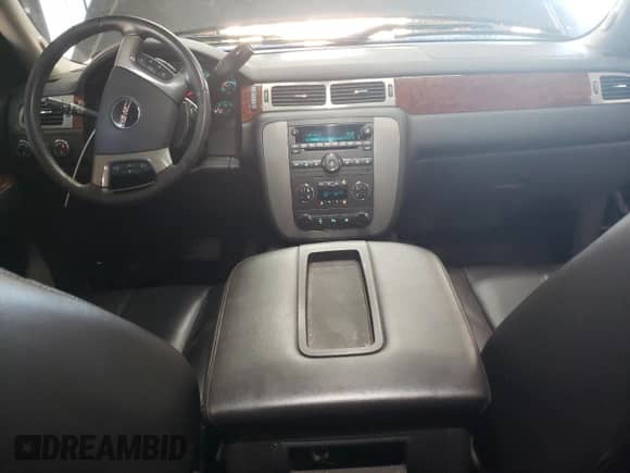 2011 GMC Sierra 1500 SLT with VIN 1GTR2WE3XBZ282086, listed as a Copart auction lot 53519485 with 68,786 mi miles and Clean title. Bid and sale history available at DreamBid. Image 8.