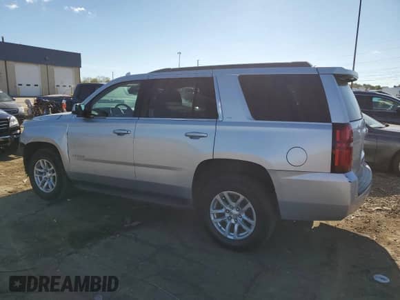 2020 Chevrolet Tahoe LT with VIN 1GNSKBKC7LR153262, listed as a Copart auction lot 83795545 with 132,276 mi miles and Clean title. Bid and sale history available at DreamBid. Image 2.