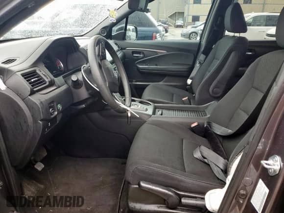 2021 Honda Passport Sport z VIN 5FNYF7H23MB014465, wystawiony jako Copart lot #60483005 z przebiegiem 46 533 mil mil oraz Szkoda całkowita • Salvage title. Historia ofert i sprzedaży dostępna na DreamBid. Obrazek 7.