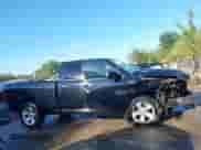 2014 Ram 1500 Big Horn z VIN 1C6RR7GT7ES460488, wystawiony jako IAAI lot #43292311 z przebiegiem 176 161 mil mil oraz . Historia ofert i sprzedaży dostępna na DreamBid. Obrazek 14.