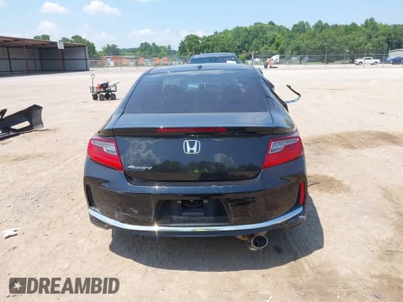 2016 Honda Accord EX-L with VIN 1HGCT1B83GA008628, listed as a IAAI auction lot 42580539 with 101,685 mi miles and . Bid and sale history available at DreamBid. Image 17.
